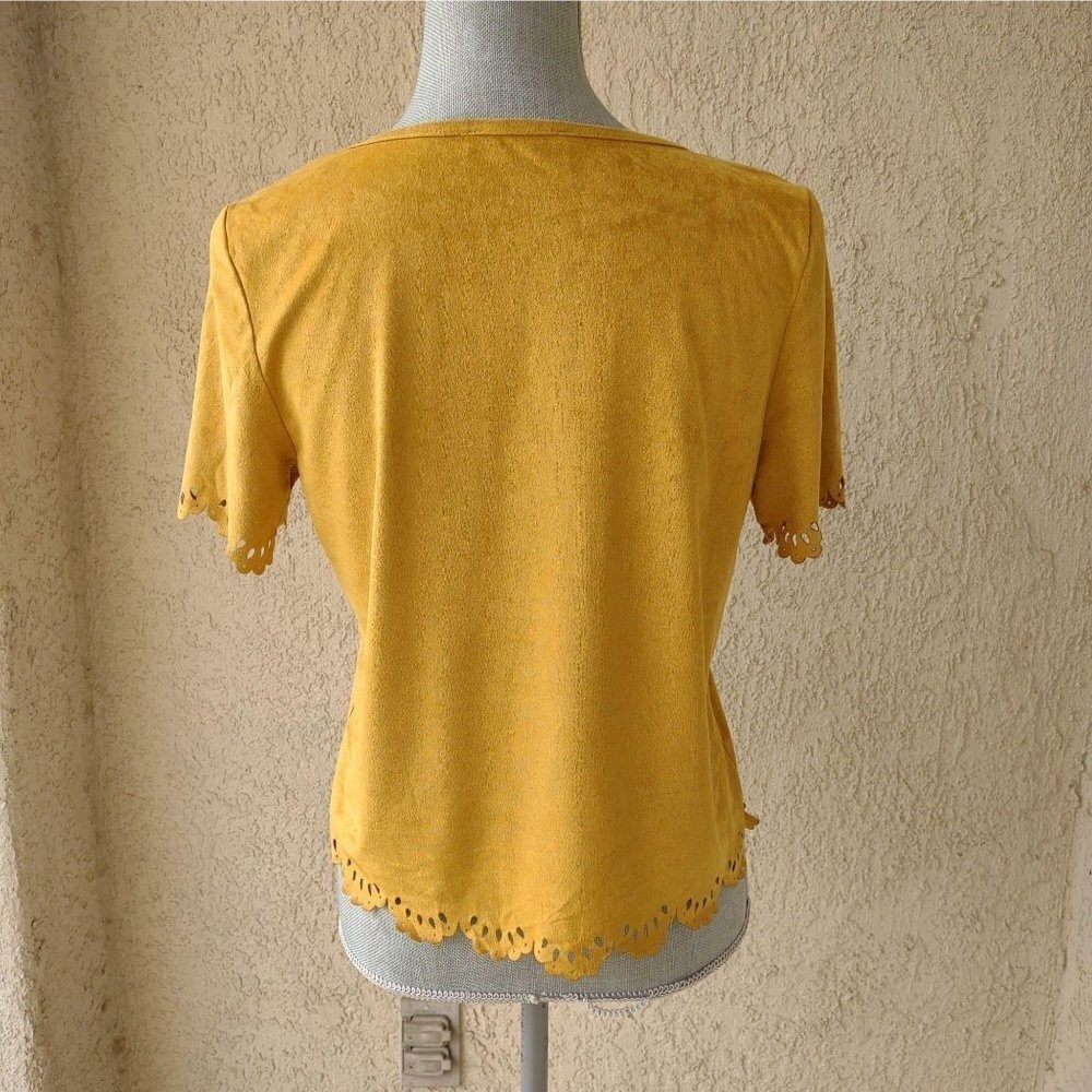 Boutique Western Boho Faux Suede Mustard Yellow Top Shirt Juniors Large - Picture 3 of 7